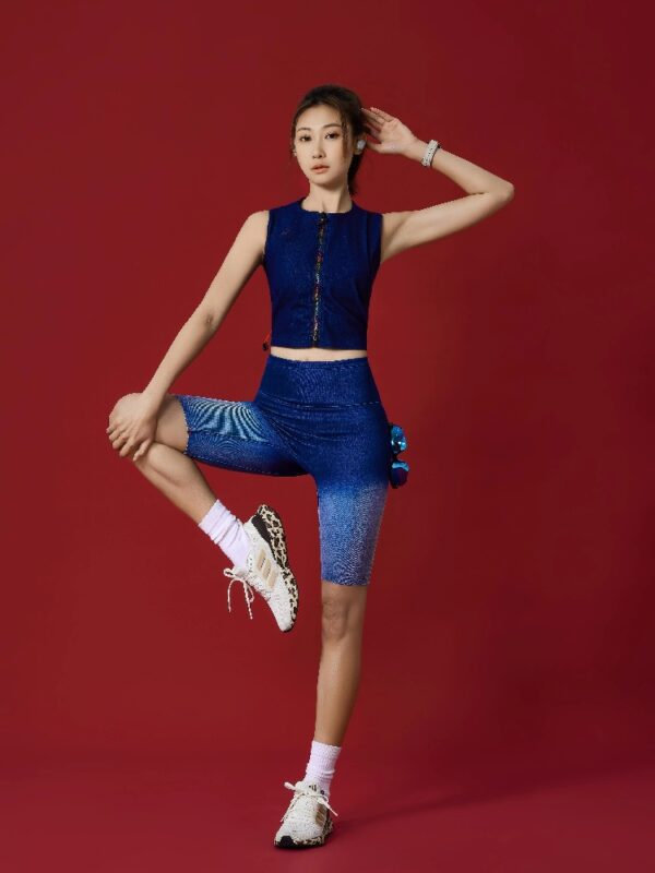 Women's Denim-Look Gradient 2-Piece Workout Set
